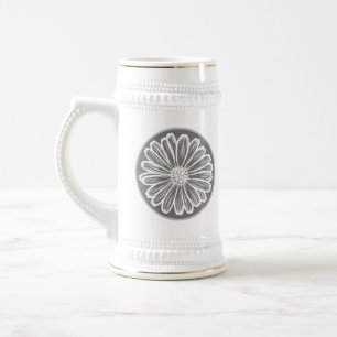 Beautiful Daisy Flower, Halftone Illustration Beer Stein