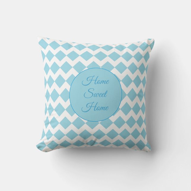 Beautiful Diamond Pattern Throw Pillow (Front)