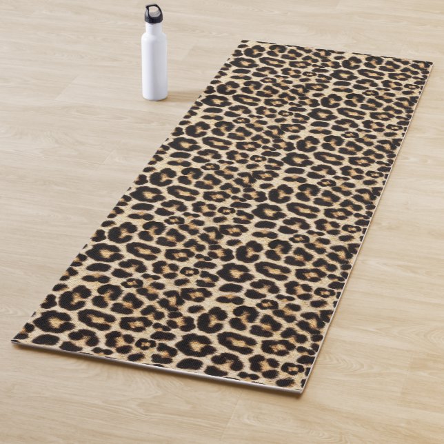 Beautiful Fake Fur | Leopard Faux Fur Yoga Mat (In Situ)