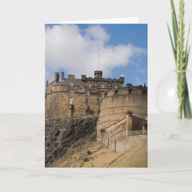 Beautiful famous giant Edinburgh Castle in Card (Front)