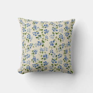 Beautiful floral seamless pattern  throw pillow