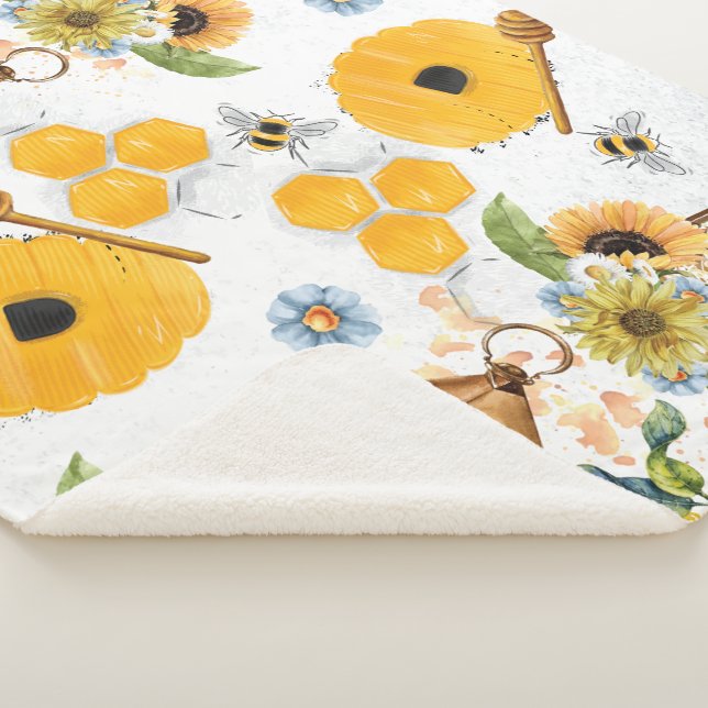 Beautiful Garden Bee Sunflower Sherpa Blanket (3/4)