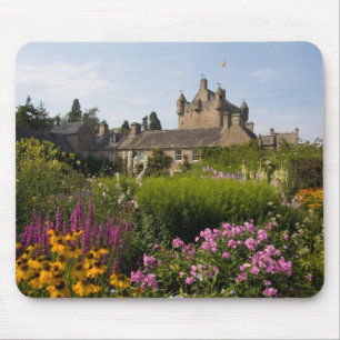 Beautiful gardens and famous castle in mouse pad