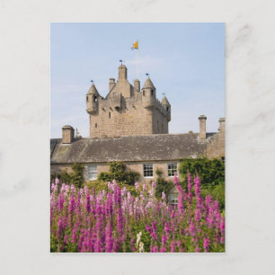 Beautiful gardens and famous castle in Scotland 2 Postcard