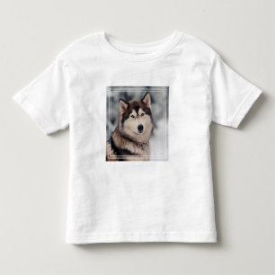 Beautiful Husky in the Outdoors Toddler T-shirt