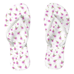 Beautiful Lavender Purple Daisy Flower Design Flip Flops
