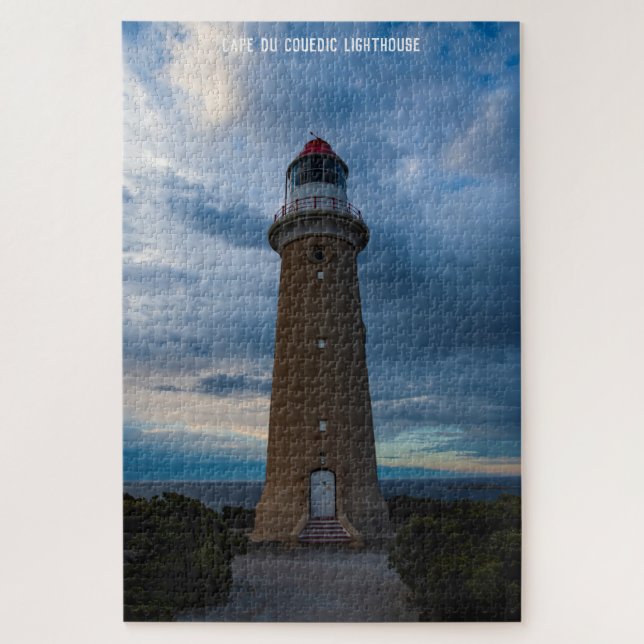 Beautiful lighthouse at sunrise, 1014 pieces jigsaw puzzle (Vertical)