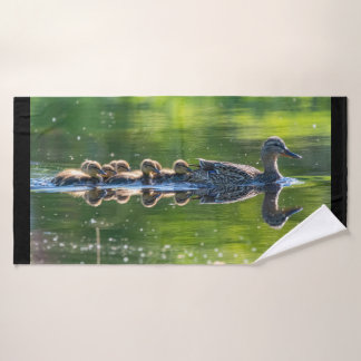 Beautiful Mallard duck family Bath Towel