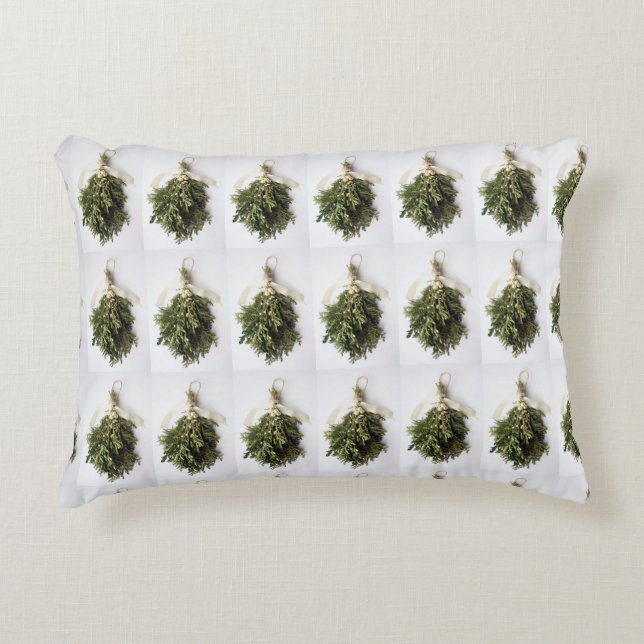 **BEAUTIFUL MISTLETOE CHRISTMAS** WITH GREEN BACK ACCENT PILLOW (Front)