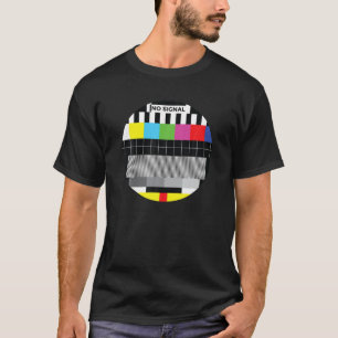 Beautiful No Signal TV Colourful Test Pattern Clas T-Shirt