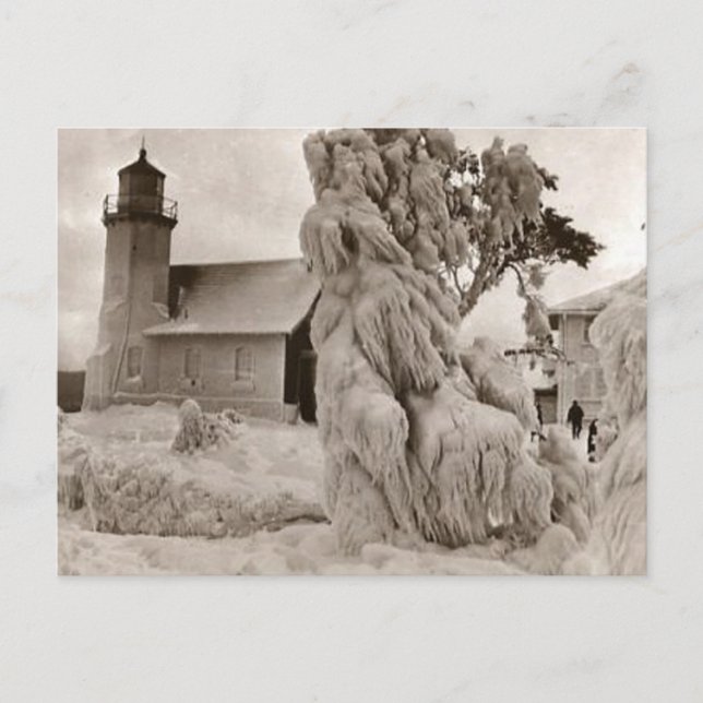 Beautiful Old Rustic Vintage Lighthouse Photos Postcard (Front)