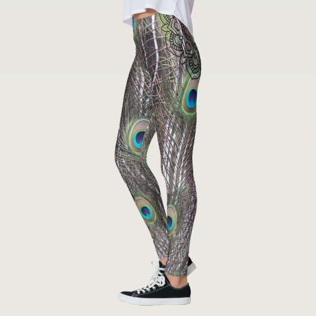 Beautiful Peacock with open Tail Leggings (Left)