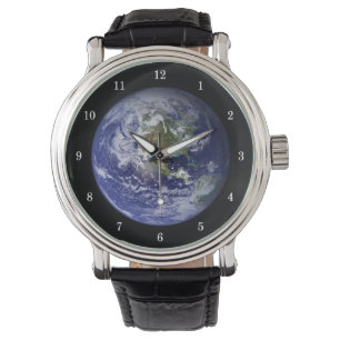 Beautiful Planet Earth Wrist Watch