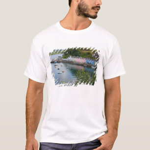 Beautiful port and sailboats with reflections in 2 T-Shirt