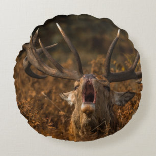 BEAUTIFUL REINDEER WILD ANIMALS ROUND PILLOW
