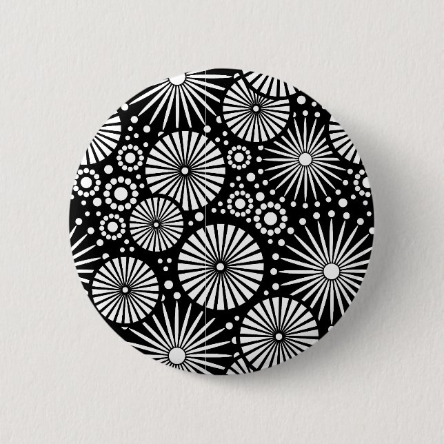 Beautiful retro black and white Button (Front)