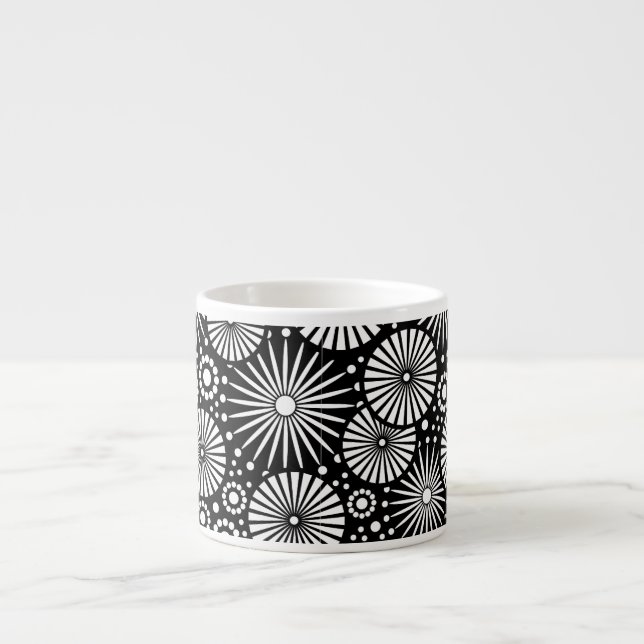 Beautiful retro black and white Espresso Mug (Front)