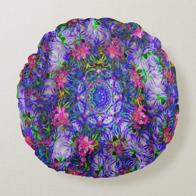 Beautiful Star Garden.... Round Pillow (Front)