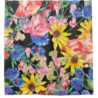 Beautiful Summer flowers with roses. Floral seamle