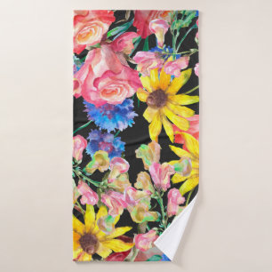 Beautiful Summer flowers with roses. Floral seamle Bath Towel