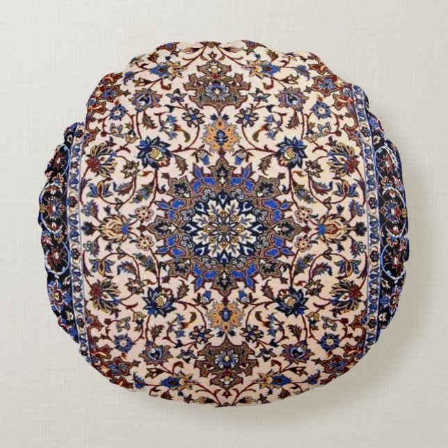 Beautiful Turkish traditional carpet    Round Pill Round Pillow (Front)