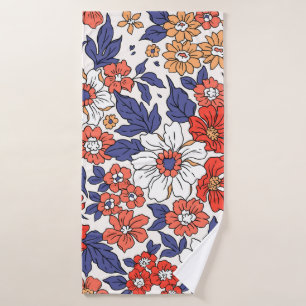 Beautiful vintage floral pattern in small realisti bath towel