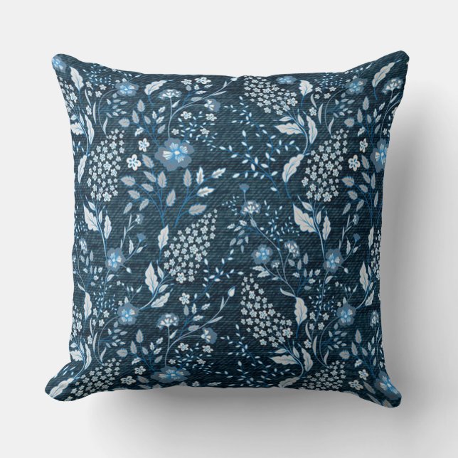 Beautiful Wildflower Pattern on Grassy Background Throw Pillow (Front)