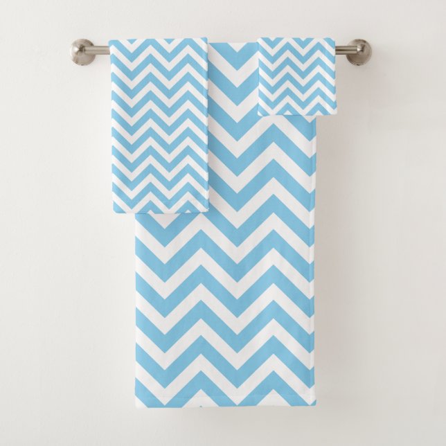 Bébé bleu et blanc moyen Horiz. Chevron Stripes (En situation)