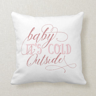 Bébé c'est coussin rose extérieur froid de