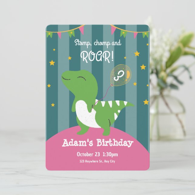 Bébé Dinosaure Vert mignon Invitation Anniversaire (Debout devant)