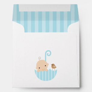 Bébé et oiseau dans les enveloppes de Baby shower
