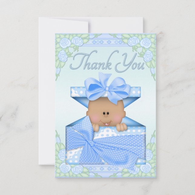 Bébé ethnique dans le Merci de boîte-cadeau et de (Devant)