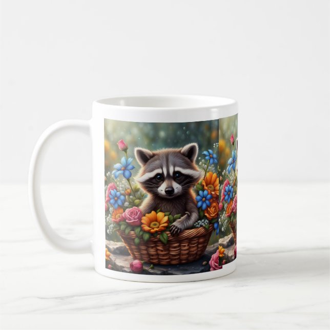 Bébé Raccoon dans le panier à fleurs Mug (Gauche)