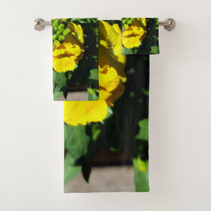 Bee on Yellow Flowers Bath Towel Set