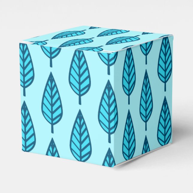 Beech leaf pattern - Shades of sky blue Favor Box (Front Side)