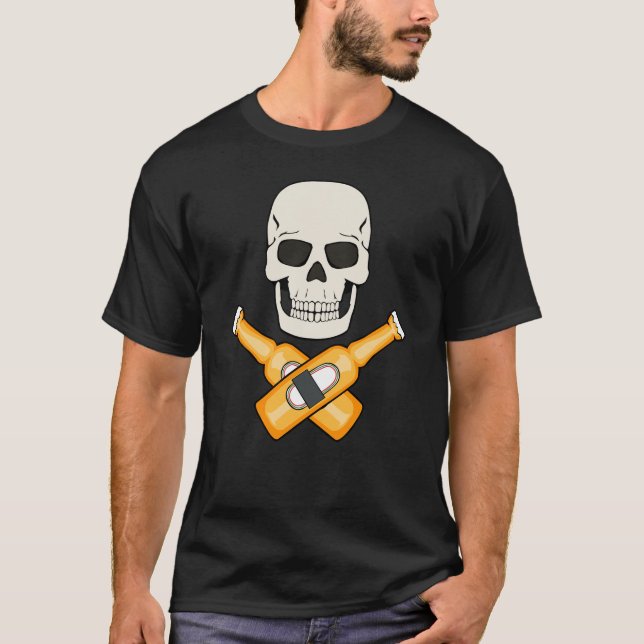 BEER SKULL PIRATE DESIGN T-Shirt (Front)