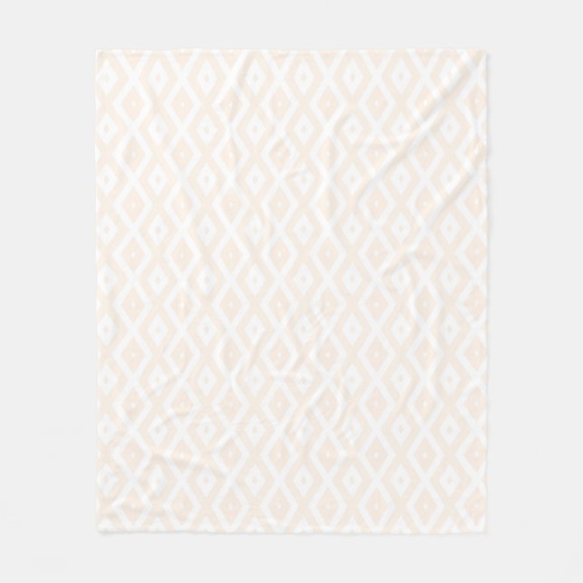Beige and white diamond pattern fleece blanket (Front)