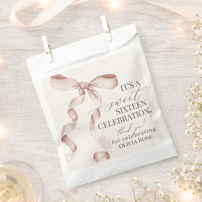 Beige Coquette Bow Sweet 16 Birthday Dessert  Favour Bag (Clipped)