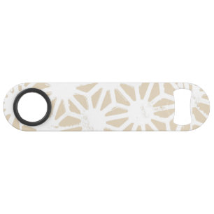 Beige geometric pattern bar key