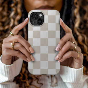 Beige Retro Check iPhone 15 Case