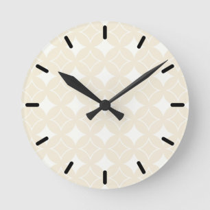 Beige shippo pattern round clock