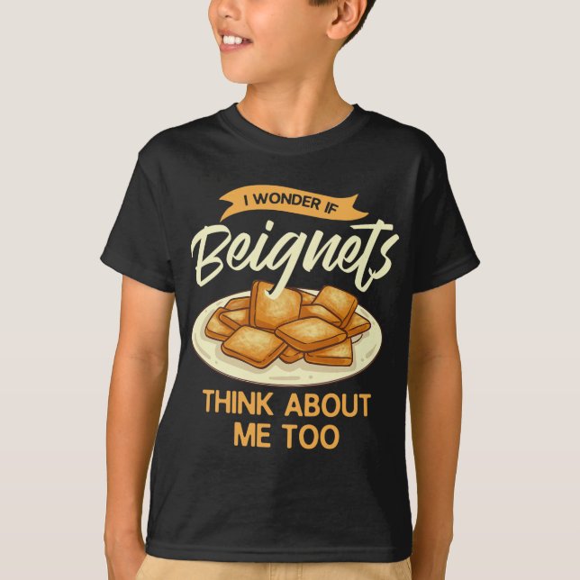 Beignet New Orleans French Quarter  T-Shirt (Front)