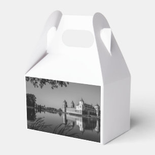Belarus Mir Castle Architecture Мирский Замок Favor Box