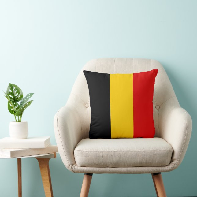 Belgium flag throw pillow (Chair)
