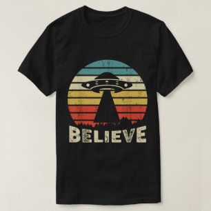 Believe UFO Alien Retro Vintage Tee