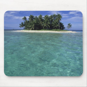 Belize, Barrier Reef, Unnamed island or cay. Mouse Pad