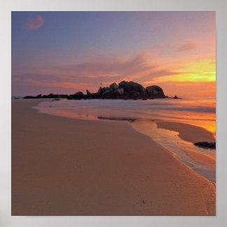 Belle affiche de coucher de soleil sur la plage de