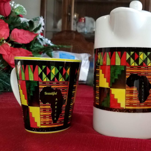 Belle Afrique Latte Mug (Créateur téléchargé)