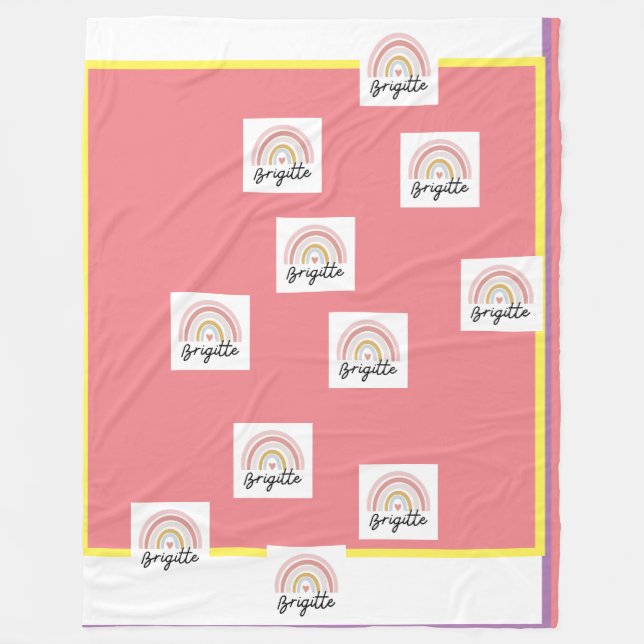 Belle Brigitte avec couverture en polaire arc-en-c (Devant)