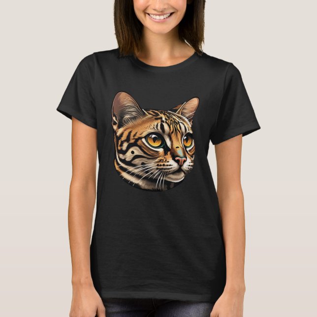 Bengal cat in bold colors T-Shirt (Front)